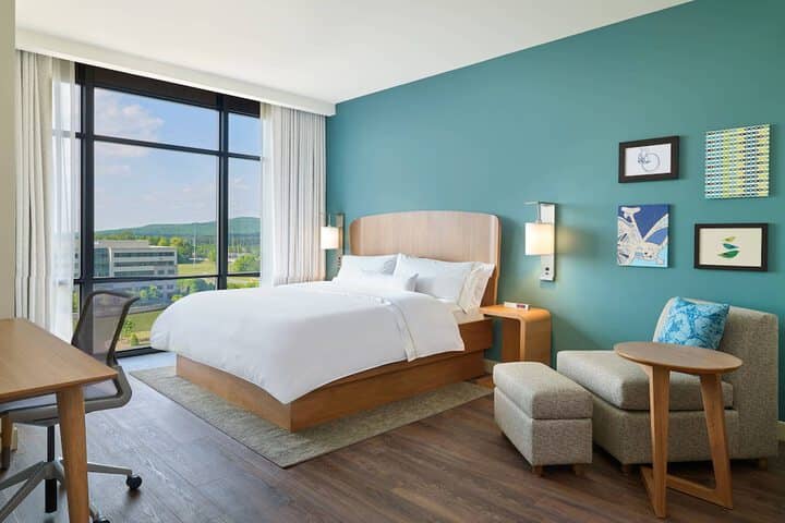 Room 3 of 30