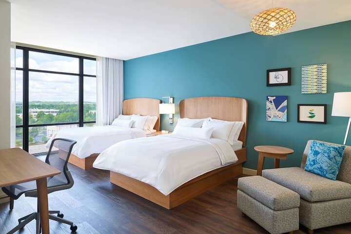 Room 4 of 30
